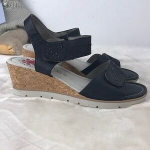 Women's Black Wedge Sandals